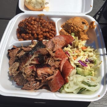 Skinny's Smoke House - Sausage, pulled pork and brisket! - Barbeque Near Me - Medicine Hat, Alberta Skinny's Smoke House - Sausage, pulled pork and brisket! - Barbeque Near Me - Medicine Hat, Alberta