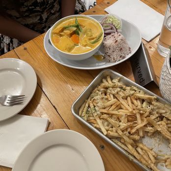 Grains - Thai Yellow Curry - Vegan Near Me - San Diego, California Grains - Thai Yellow Curry - Vegan Near Me - San Diego, California