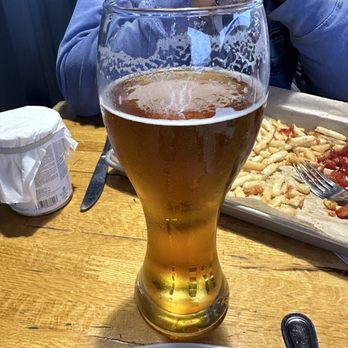 West End - Mosaic Pale - Gastropubs Near Me - Santa Cruz, California