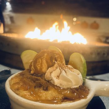 The Lodge Annapolis - Apple Cinnamon Bread Pudding - American Near Me - Annapolis, Maryland