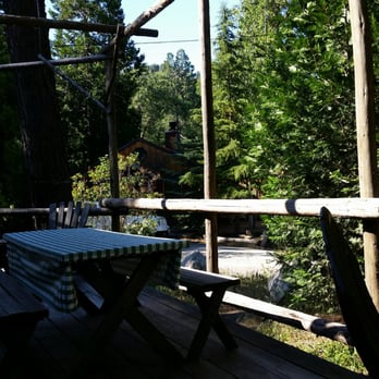 Arrowhead Pine Rose Cabins - Venues & Event Spaces Near Me - Twin Peaks, California