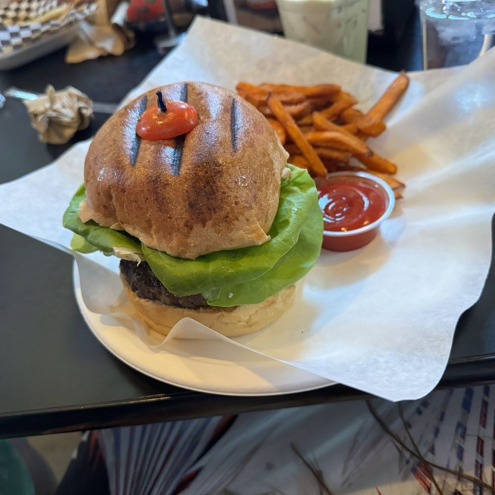 GM Kitchen 86 - Sandwiches Near Me - Tucson, Arizona GM Kitchen 86 - Sandwiches Near Me - Tucson, Arizona