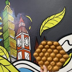 R&B Tea - Pufflle Waffle