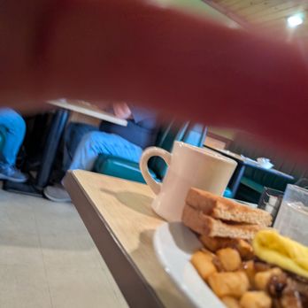 95 Handy Stop & Diner - Diners Near Me - Howland, Maine 95 Handy Stop & Diner - Diners Near Me - Howland, Maine