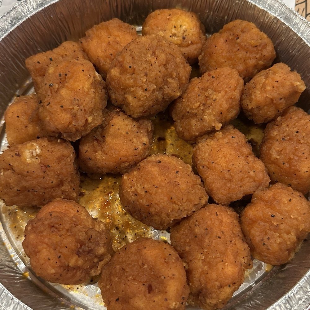 Pete's Supreme Pizza - Boneless wings (medium Buffalo variety) - Pizza Near Me - Stuart, Florida Pete's Supreme Pizza - Boneless wings (medium Buffalo variety) - Pizza Near Me - Stuart, Florida