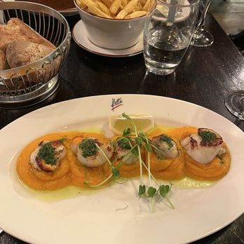 Flottes - Scallops with pumpkin - Brasseries Near Me - Paris, 75