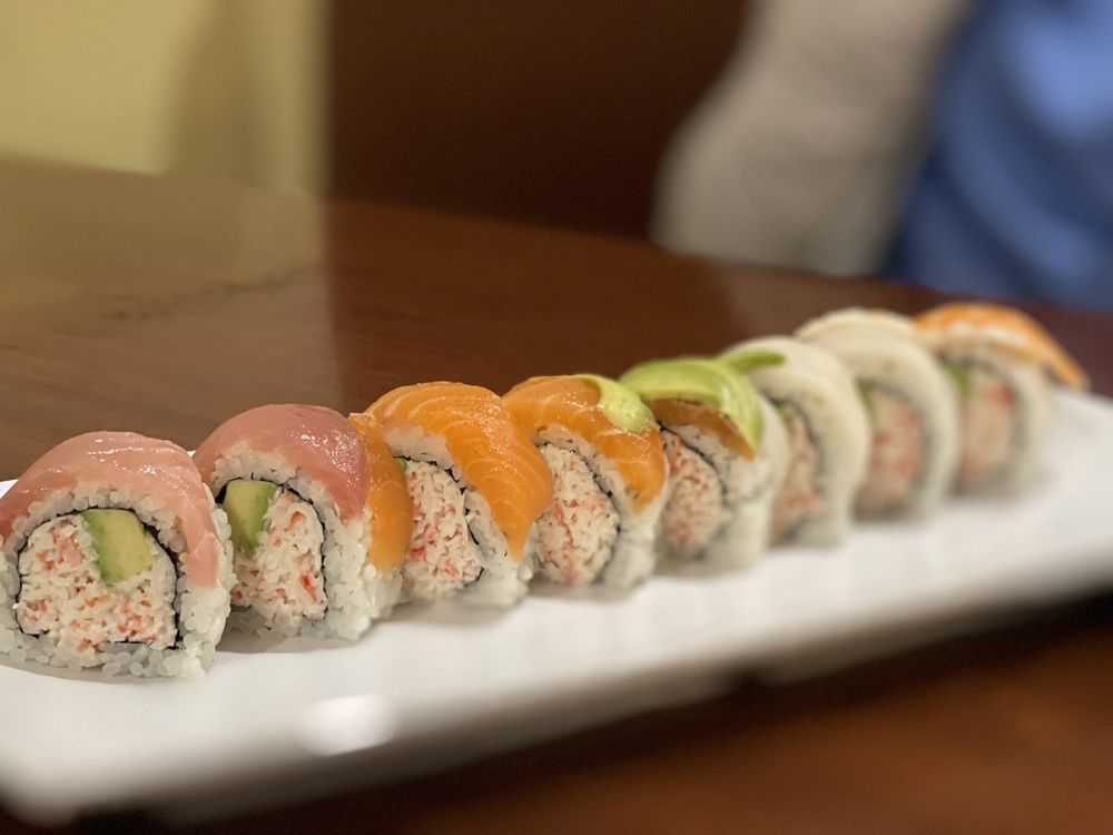 Sakura Sushi & Asian Cuisine