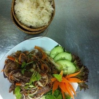 Chez Dang - Nam Toc: scharf, würziger Rindfleischsalat - Vietnamese Near Me - Berlin, BE