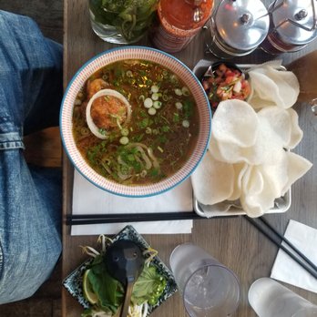 5ive Spice - Pho, shrimp chips and salsa - Vietnamese Near Me - Brooklyn, New York