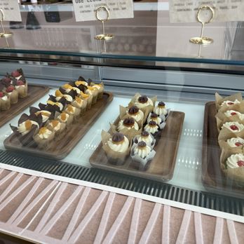 Sinta - Cupcakes - Bakeries Near Me - Chula Vista, California