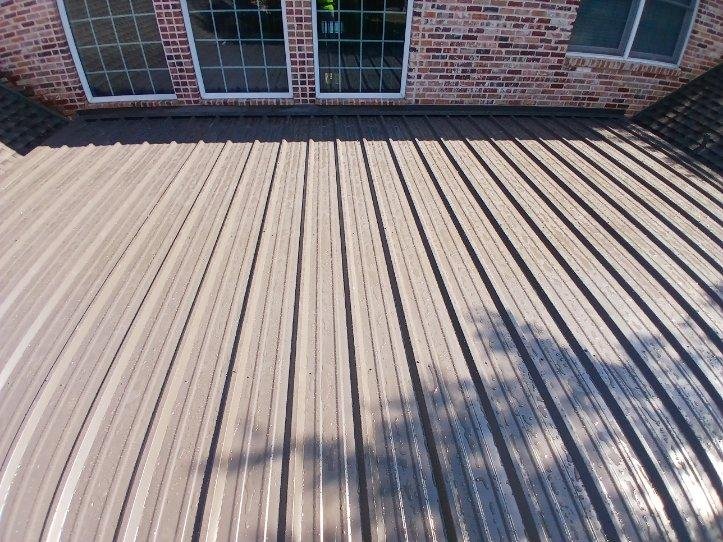 Slide of Ruiz Roofing and Remodeling