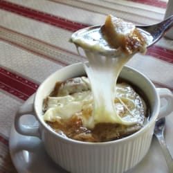 Brauerei-Gasthof Schmidt Bräu - Cheesy onion soup, a bit salty