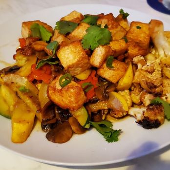 Lanai - Tofu Stir Fry - Bars Near Me - St. Thomas, Virgin Islands