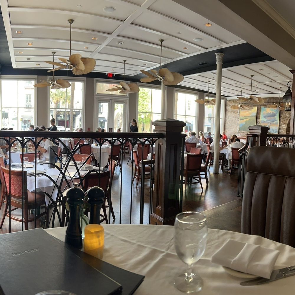 High Cotton - Dining Room - Cocktail Bars Near Me - Charleston, South Carolina