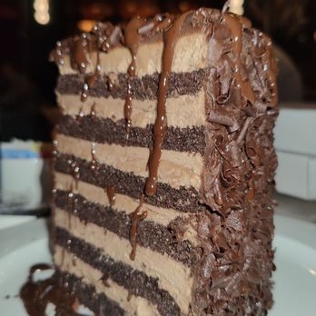 Luchini Italian Restaurant - Torta Al Cioccolato - Italian Near Me - Las Vegas, Nevada
