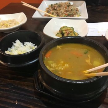 Kimchi Pop - Korean curry, appetizers and fried rice. - Korean Near Me - Chicago, Illinois Kimchi Pop - Korean curry, appetizers and fried rice. - Korean Near Me - Chicago, Illinois