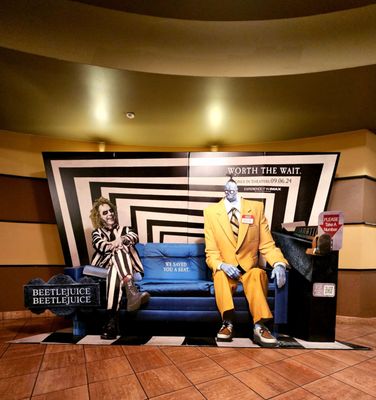 AMC Burbank 16 by null