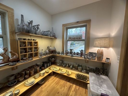 Batton Clayworks by null