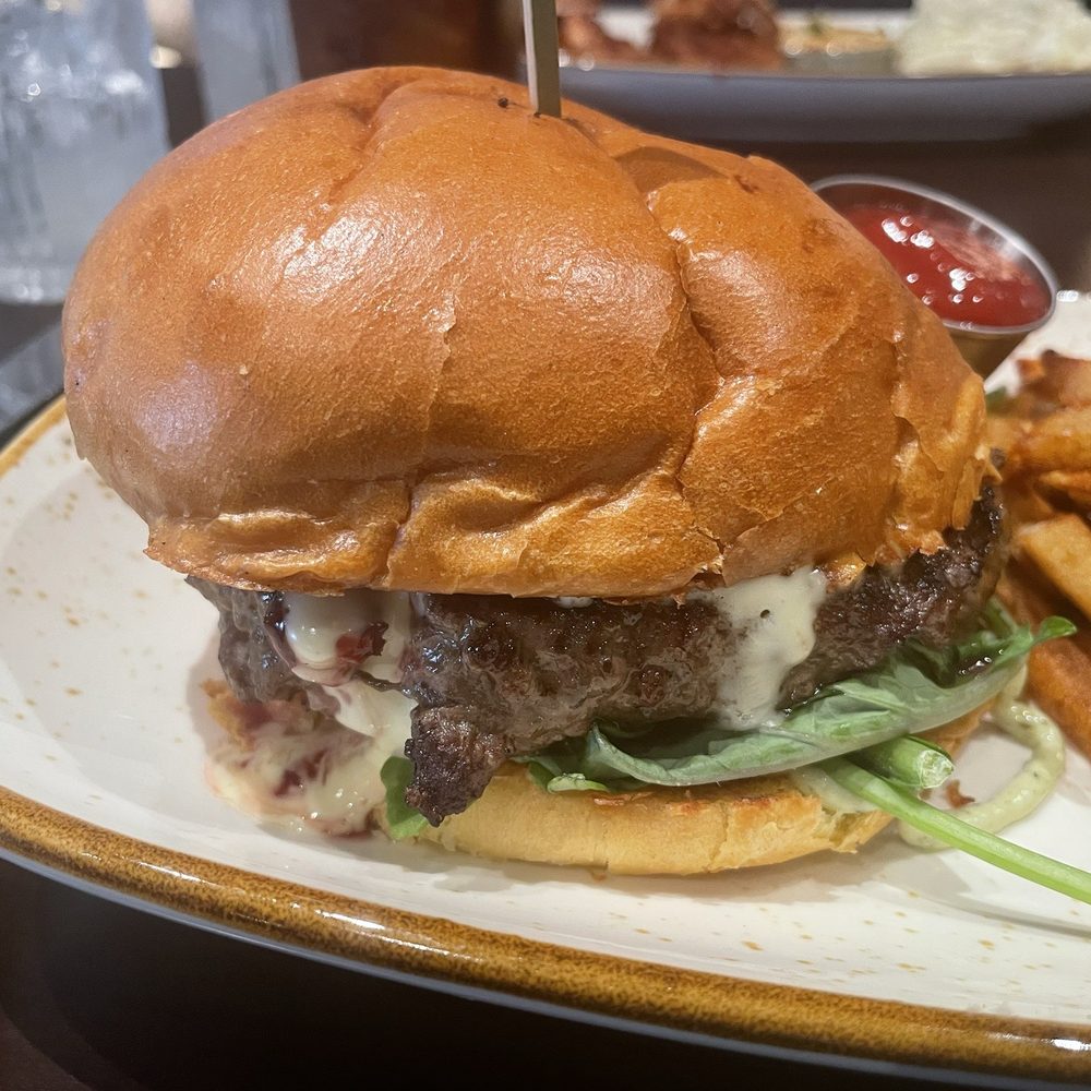 Oak and Main - French Kiss burgers with house fries! - American Near Me - Roanoke, Texas