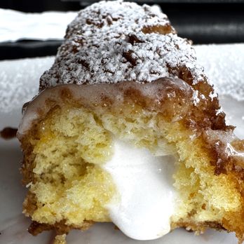Chicken Charlie's Table - Fried Twinkie - American Near Me - San Diego, California