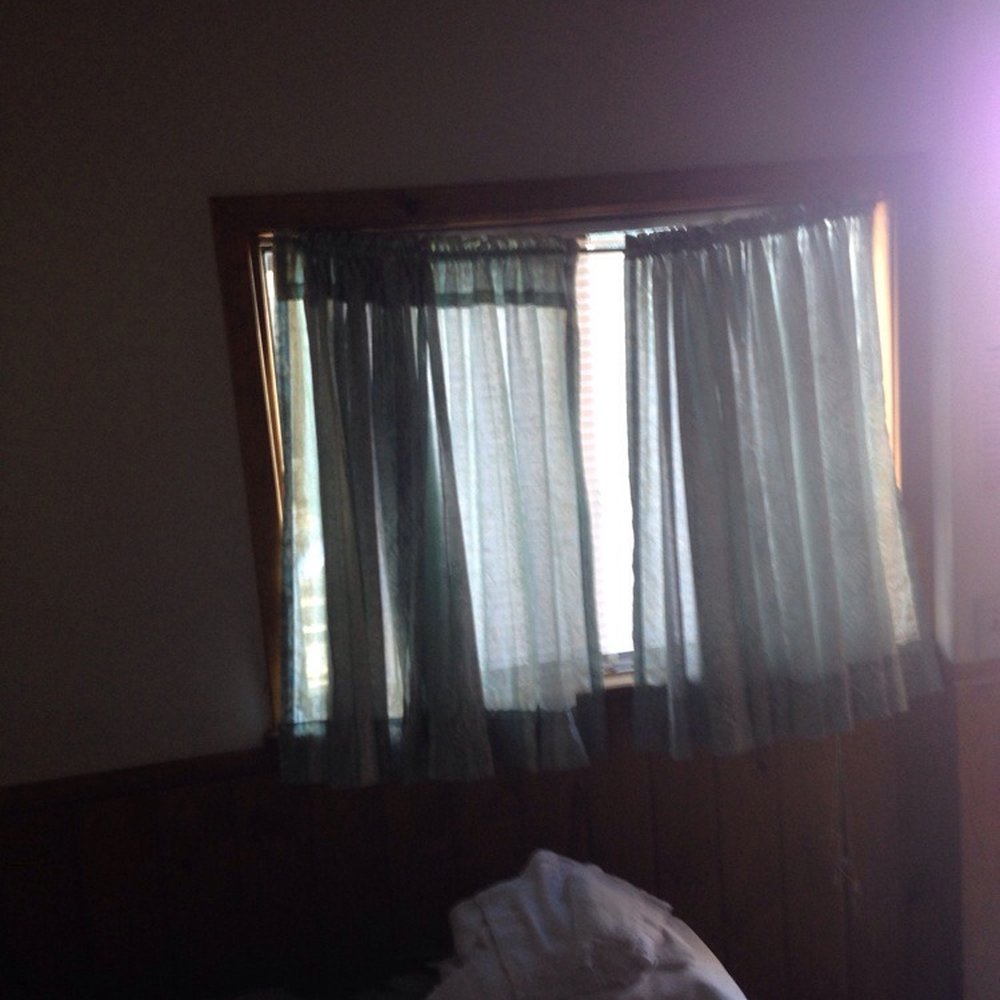 Cabins4less - Bent curtain rod - Rafting/Kayaking Near Me - Big Bear Lake, California Cabins4less - Bent curtain rod - Rafting/Kayaking Near Me - Big Bear Lake, California