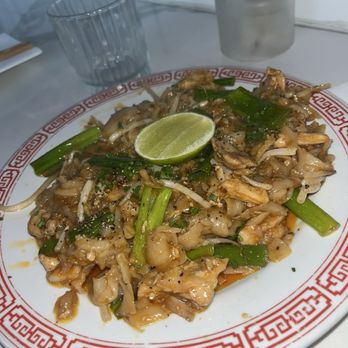 Pink Bellies - Hot n spicy chicken noodles - Vietnamese Near Me - Charleston, South Carolina Pink Bellies - Hot n spicy chicken noodles - Vietnamese Near Me - Charleston, South Carolina