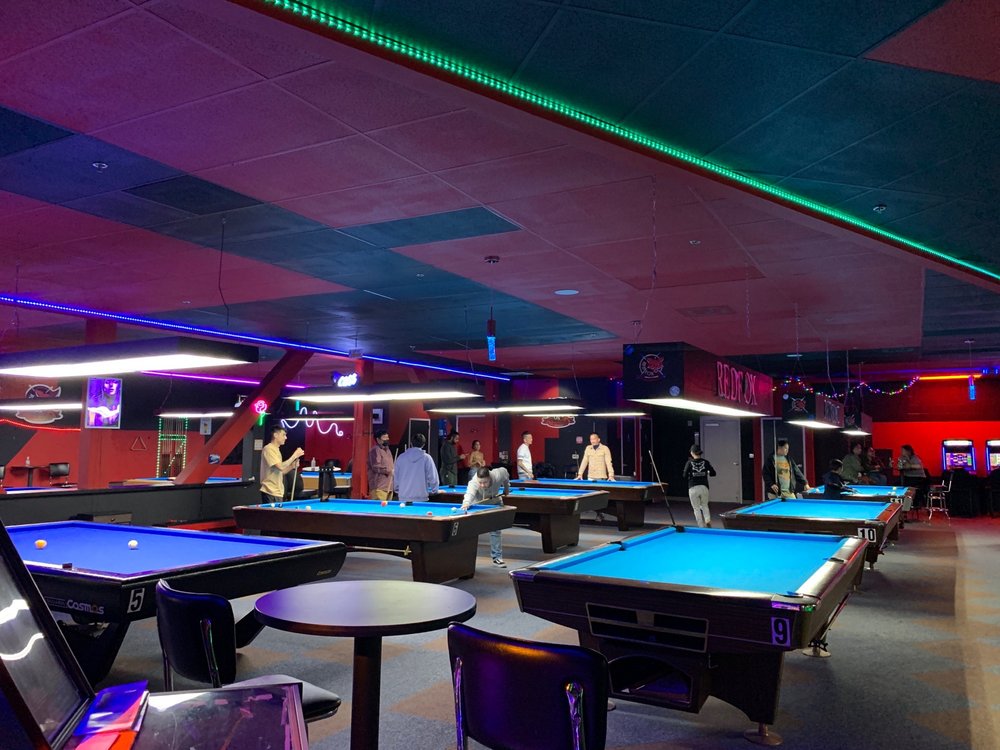 Red Fox Billiards Club
