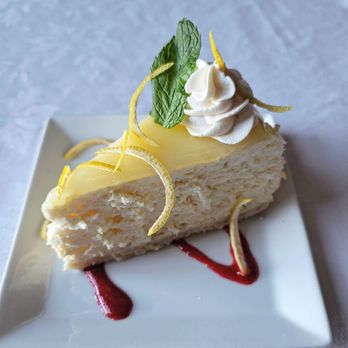 Suwanna Restaurant & Inn - Lemon Cheesecake - Thai Near Me - Saint John, New Brunswick Suwanna Restaurant & Inn - Lemon Cheesecake - Thai Near Me - Saint John, New Brunswick