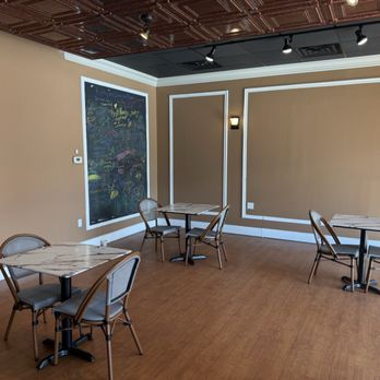 Neom Specialty Coffee - Seating area - Acai Bowls Near Me - Newburgh, New York Neom Specialty Coffee - Seating area - Acai Bowls Near Me - Newburgh, New York
