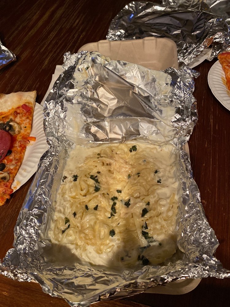 IL PIZZAIOLO Updated September 2024 11124B NE Haslsey St, Gresham