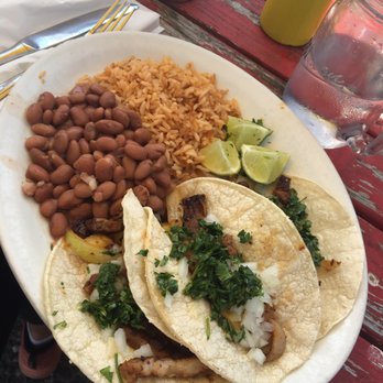 Rio Bravo - Al pastor taco plate. They skimped on the meat :( - Mexican Near Me - North Bend, Washington Rio Bravo - Al pastor taco plate. They skimped on the meat :( - Mexican Near Me - North Bend, Washington
