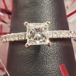 Ken's Buy & Sell Pawn Shop - Princess-cut 3/4 carat 14K gold ring