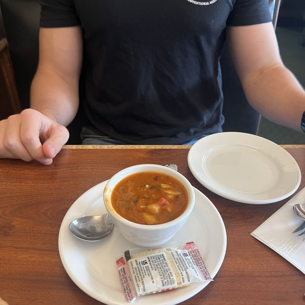 The Point Restaurant - Minestrone, Homemade Soup of the Day - American Near Me - Sweet Home, Oregon The Point Restaurant - Minestrone, Homemade Soup of the Day - American Near Me - Sweet Home, Oregon