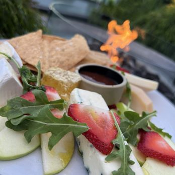 Charmaine’s - Cheese sampler close up - Lounges Near Me - San Francisco, California