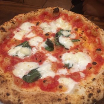 Spacca Napoli - Bufalina - Pizza Near Me - Chicago, Illinois