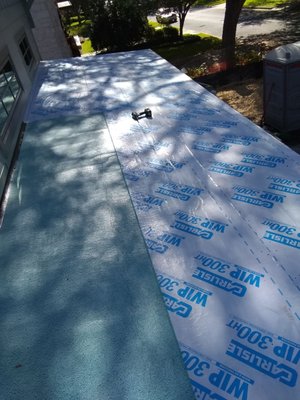 Camacho Roofing Construction Logo