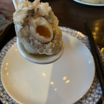 Mott 32 - Siu mai - Chinese Near Me - Vancouver, British Columbia