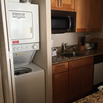 Maui Vista Condominium - Washer/dryer in kitchen - Condominiums Near Me - Kihei, Hawaii Maui Vista Condominium - Washer/dryer in kitchen - Condominiums Near Me - Kihei, Hawaii