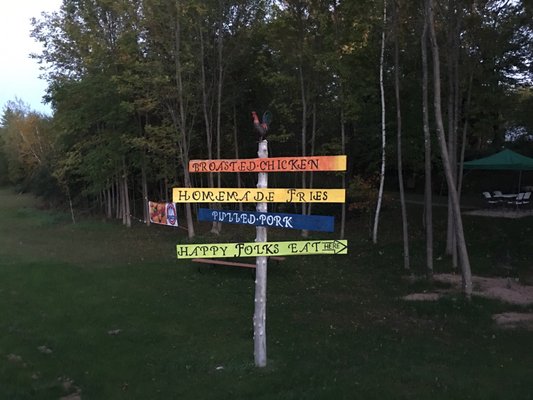 Curbside Kitchen Restaurant On Wheels by null