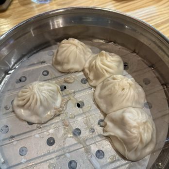Mama Lu's Dumpling House - 1. JUICY PORK DUMPLINGS (10) - Dim Sum Near Me - Tustin, California Mama Lu's Dumpling House - 1. JUICY PORK DUMPLINGS (10) - Dim Sum Near Me - Tustin, California