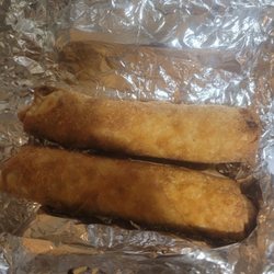 Mama Mary's Pizza - Buffalo chicken roll
