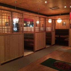 Woo MAI Sushi Japanese Restaurant - General atmosphere.