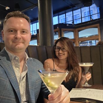 Tommy's Chophouse - One sip, everyone knows the rules - Steakhouses Near Me - Tampa, Florida Tommy's Chophouse - One sip, everyone knows the rules - Steakhouses Near Me - Tampa, Florida
