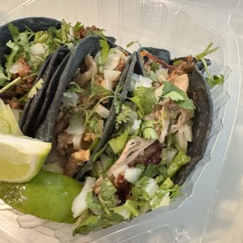 Oscar Cafe - Carnitas tacos - Mexican Near Me - Huntington Beach, California Oscar Cafe - Carnitas tacos - Mexican Near Me - Huntington Beach, California