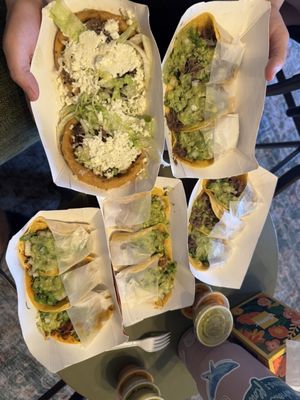 Taqueria Tijuana by null