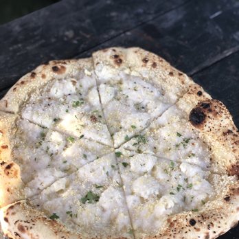 Floralia - White pizza - Italian Near Me - Honolulu, Hawaii Floralia - White pizza - Italian Near Me - Honolulu, Hawaii