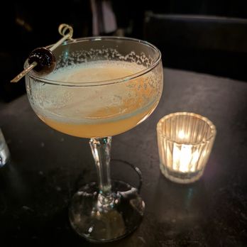 Truss & Twine - Whiskey sour - Music Venues Near Me - Palm Springs, California