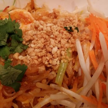 Do Sit Thai Cuisine - Pad Thai - Thai Near Me - Walnut Creek, California Do Sit Thai Cuisine - Pad Thai - Thai Near Me - Walnut Creek, California