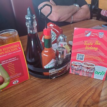 Denny's - Breakfast & Brunch Near Me - Lake Forest, California