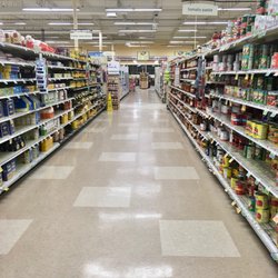 Hannaford Food and Drug - Hannaford Kingston NY. Older store, fairly clean and spacious.